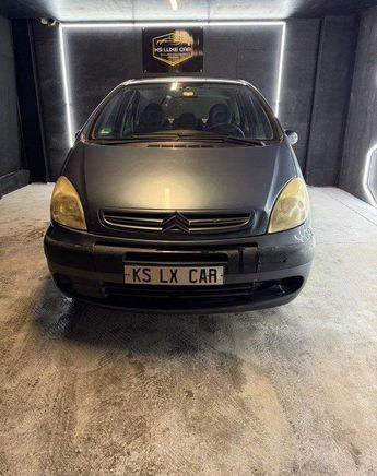  Voir d&eacute;tails -Citroen Xsara Picasso 1.6i 16v 109Cv 1 �res mains &agrave; Peltre (57)