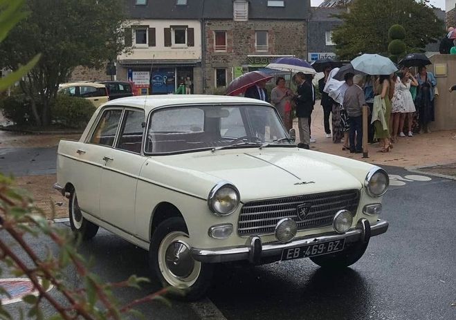Peugeot 404 sl coupleur jaeger Beige de 1964