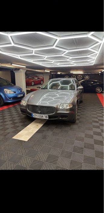  Voir d&eacute;tails -Maserati Quattroporte  &agrave; Versailles (78)