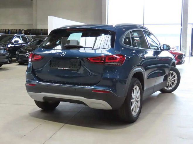 Mercedes Classe GLA 200 d 8GTRONIC TISSU CUIR-LED-NAVI-CAMER Bleu M�tallis� de 