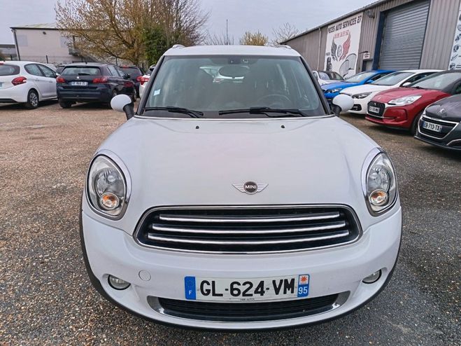 Mini Clubman Cooper D 112ch Blanc de 2012