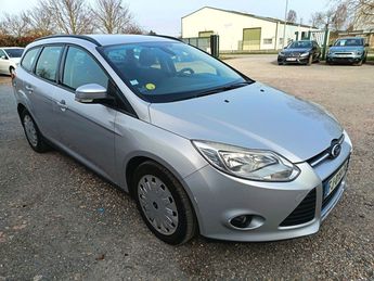  Voir d&eacute;tails -Ford Focus 1.6 TDCi 105ch FAP ECOnetic Business Nav &agrave; Aubevoye (27)