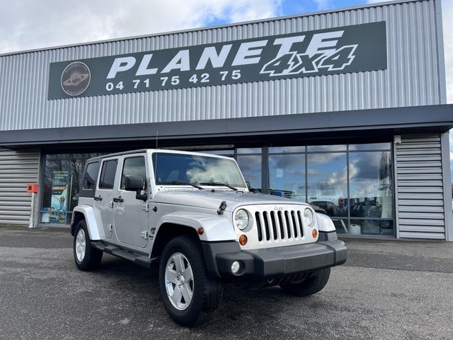 Jeep Wrangler JKU 2.8 L CRD 177 CV Boite Auto Overland Gris de 2010