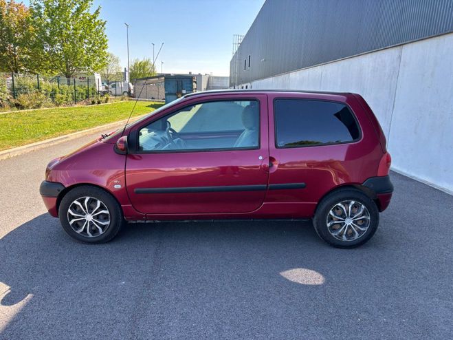 Renault Twingo 1.2i 75cv 16V Expression - Entretiens �  Rouge de 2003