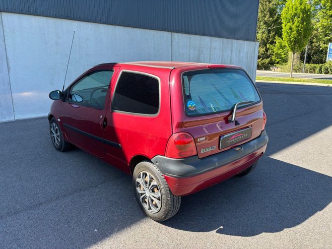 Renault Twingo 1.2i 75cv 16V Expression - Entretiens �  Rouge de 2003
