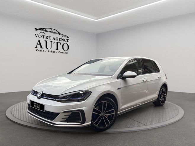 Volkswagen Golf 1.4 16V TSI - 204 Hybrid - BV DSG 6 VII  BLANC de 2020