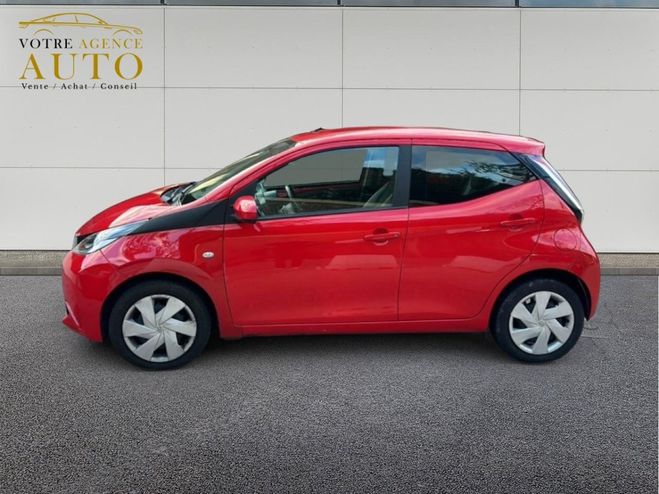 Toyota Aygo 1.0 VVT-i Stop&Start II 2014 x PHASE 1 ROUGE FONCE de 2016