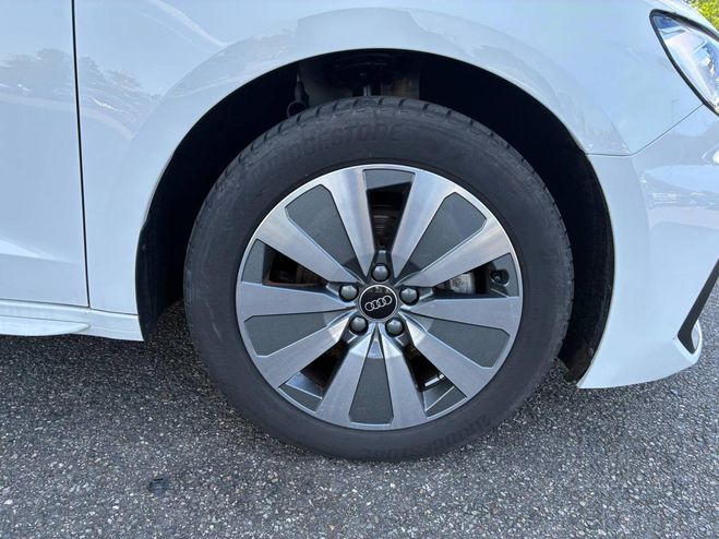 Audi A1 Sportback 1.0 30 TFSI - 110 - BV S-Troni BLANC de 2024