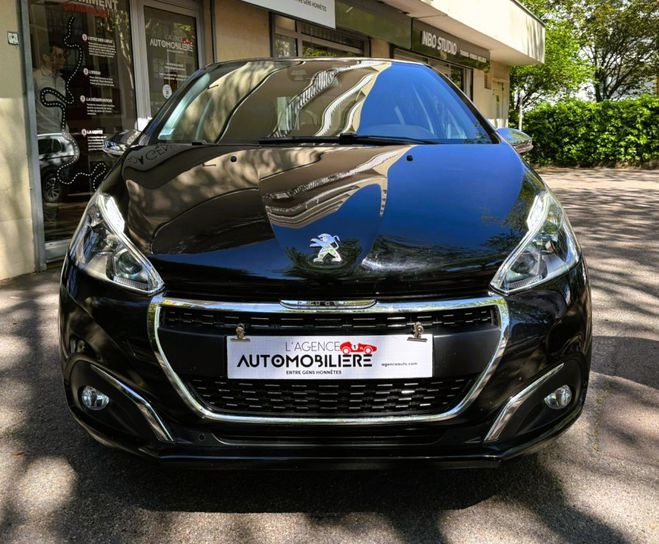Peugeot 208 (2) 1.2 PURETECH 110 S&S TECH EDITION 5P Noir de 2018