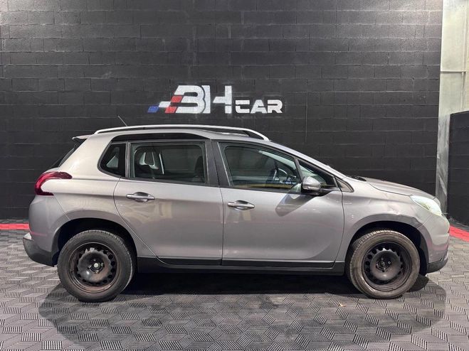 Peugeot 2008 GENERATION-I 1.6 BLUEHDI 100 STYLE Gris de 2017