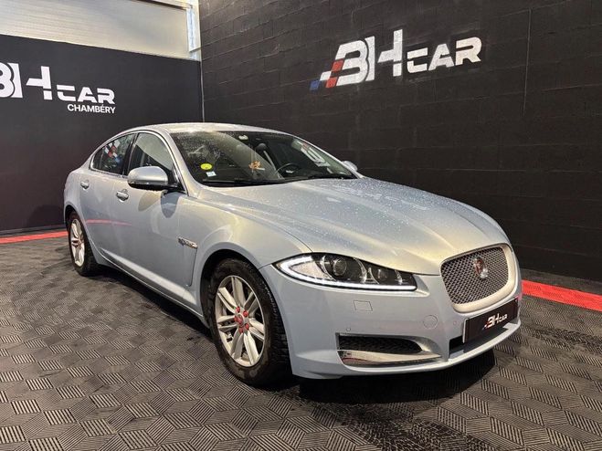 Jaguar XF 2.2 D 165 BRITISH EDITION BVA Bleu de 2015