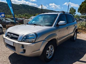  Voir d&eacute;tails -Hyundai Tucson 2.0 crdi &agrave; Brignoles (83)