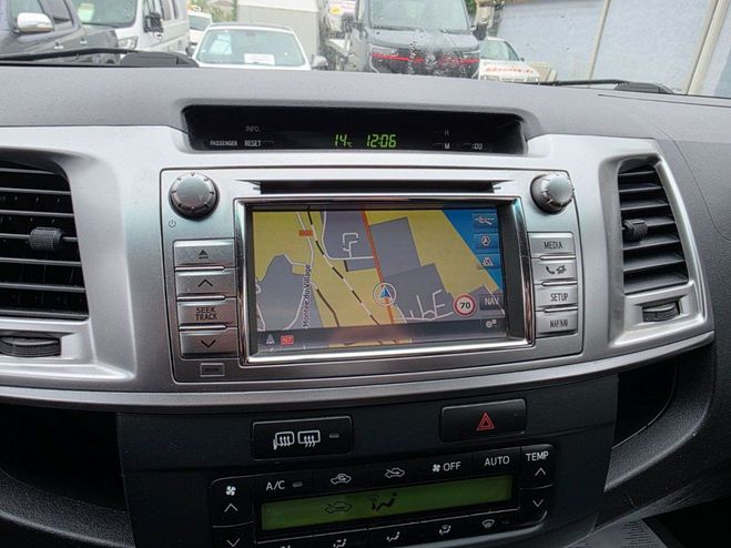 Toyota Hilux 3L 170 CV DISTRI NEUVE GPS regul Gris Clair de 2016