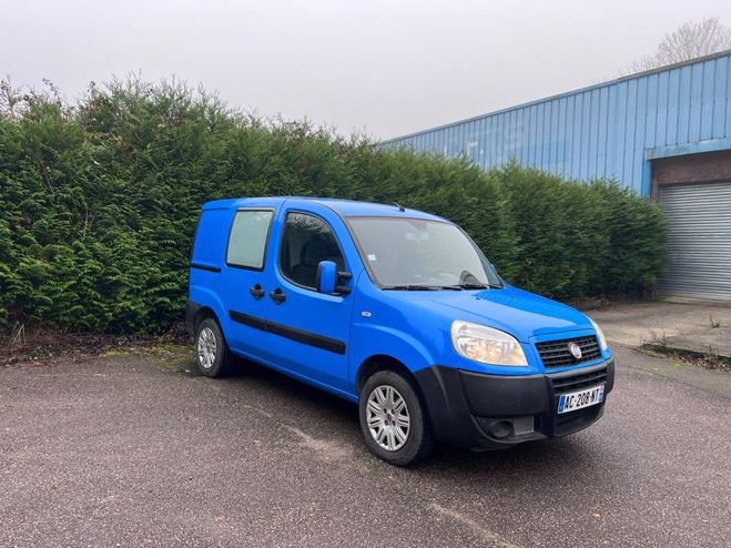 Fiat Doblo (Financement possible) 1.6 GNV Bleu de 2009