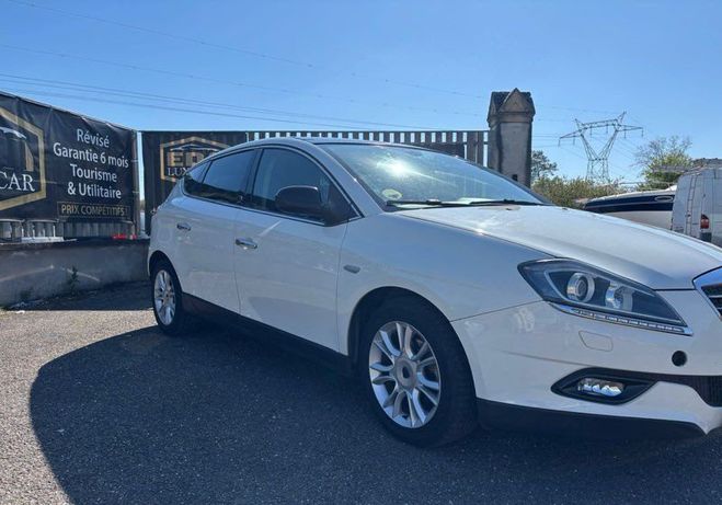 Lancia Delta 1.6TDS 105 Cv 1 �res mains Blanc de 2013