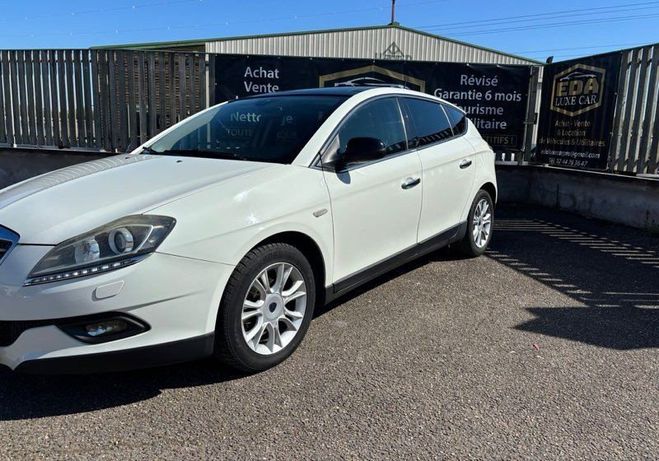 Lancia Delta 1.6TDS 105 Cv 1 �res mains Blanc de 2013