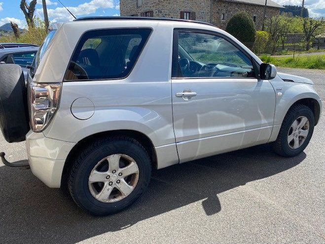 Suzuki Grand Vitara DDIS 130CH 4X4 GRISE de 2008
