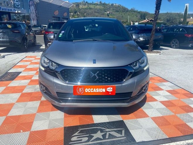 Citroen DS 4 DS4 1.2 PURETECH 130 CHIC Gris Clair de 2016