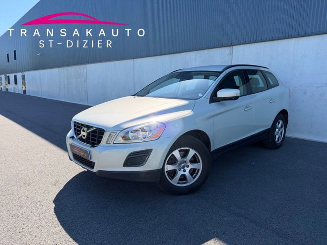 Volvo XC60 D3 DRIVe 2.0l TDI 163cv StopStart Ocean  Blanc de 2011