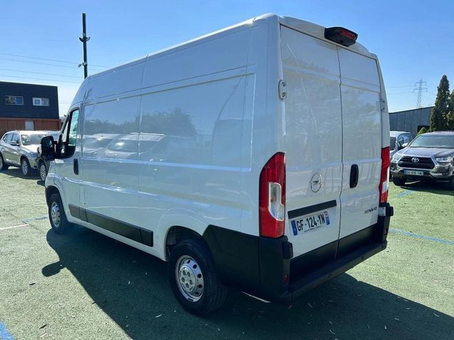 Opel Movano Vu L2H2 (15.990 HT) 3T5 2.2 BLUEHDI 140  Blanc de 2022