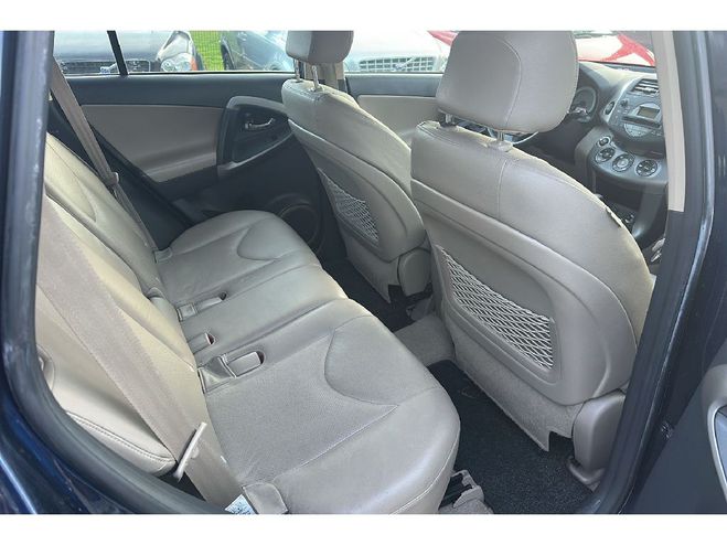 Toyota RAV 4 RAV4 2.0 VVT-i 152 EXECUTIVE BVA Bleu fonce de 2006