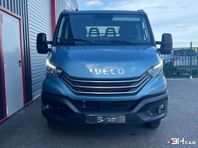 Iveco Daily Vu III - CCb 4 Portes - 3.0 210ch 35C21H Bleu de 2022