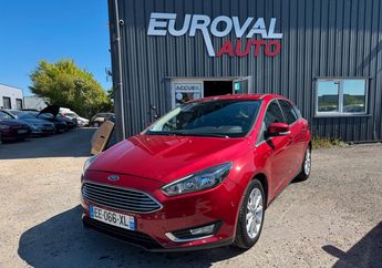  Voir d&eacute;tails -Ford Focus 1.0 125ch ecoboost titanium 5p &agrave; Fontenay-sur-Eure (28)