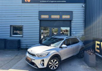  Voir d&eacute;tails -Kia Stonic 1.0 t-gdi 120ch mhev hybrid active 1ere  &agrave; Saint-Priest (69)