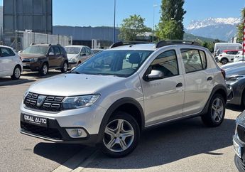  Voir d&eacute;tails -Dacia Sandero Stepway 0.9 tCe 90ch Attelage &agrave; Saint-Martin-d'H�res (38)