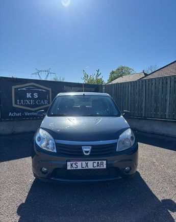  Voir d&eacute;tails -Dacia Sandero 1.5 dCi 90 Cv 1 �res mains &agrave; Peltre (57)