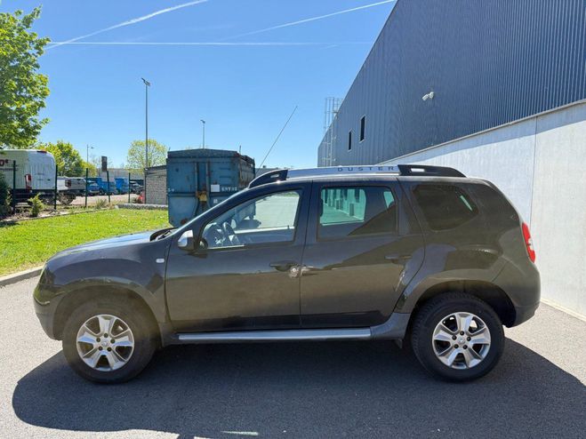 Dacia Duster 1.5 dCi 90 4x2 - Distribution Neuve / Ga Noir de 2014