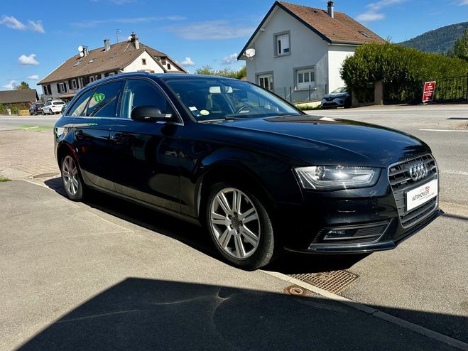 Audi A4 Avant Break 2.0 TDi S-Tronic7 177 ch Qua Noir de 2014