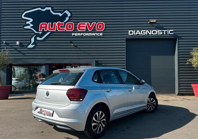 Volkswagen Polo 1.0 TSI 95 S&S BVM5 Active Gris de 2021