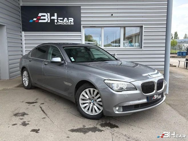 BMW Serie 7 3.0 730 D 210 EXCLUSIVE LINE BVA ATTELAG Gris de 2010