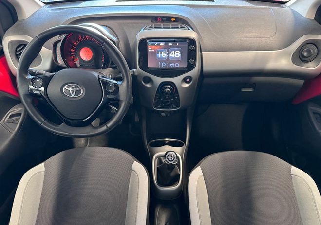 Toyota Aygo 1.0 vvti 72ch x-play Rouge de 2018
