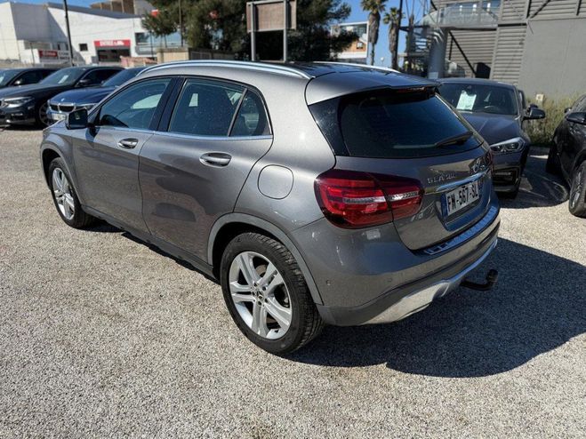 Mercedes Classe GLA 180 122ch Sensation 7G-DCT Euro6d-T Blanc de 2019