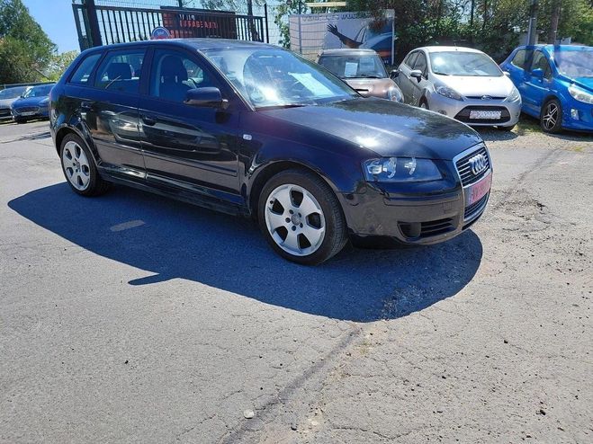 Audi A3 SPORTBACK 1.6 FSI 115 AMBIENTE Noir de 2006