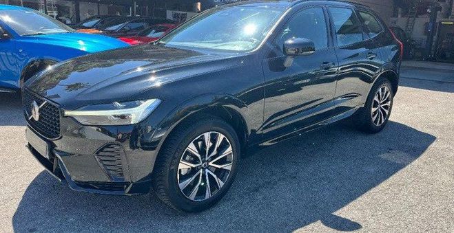Volvo XC60 B4 197CH PLUS STYLE DARK GEARTRONIC Noir de 2023