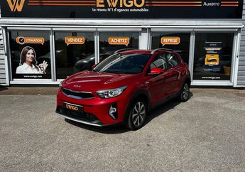  Voir d&eacute;tails -Kia Stonic 1.0 t-gdi 120ch mhev hybrid active attel &agrave; Mon�teau (89)