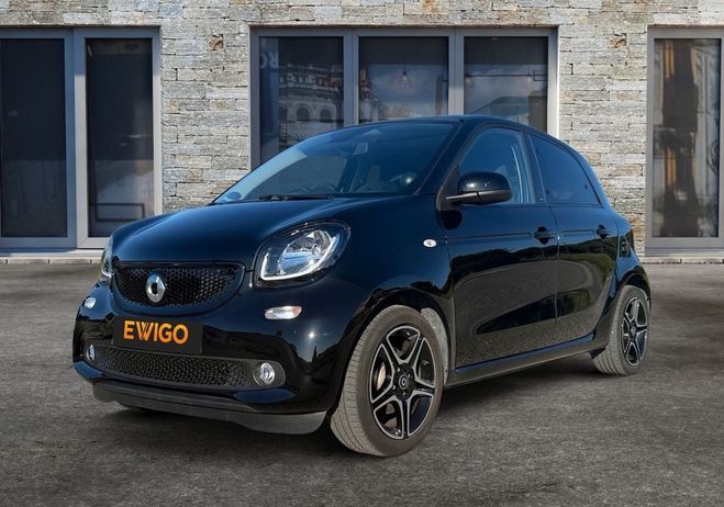 Smart Forfour 0.9 t 90 prme twinamic bva- camera-palle Noir de 2019