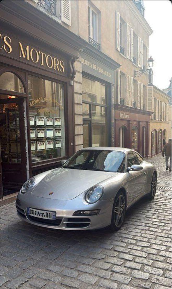 Porsche 911 997 carrera 4 -toit ouvrant -jantes TURB Gris de 2005