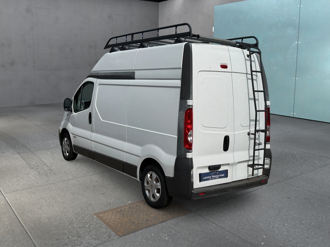 Renault Trafic L1H2 1200 2.0 DCI 115CH CONFORT BLANC de 2011