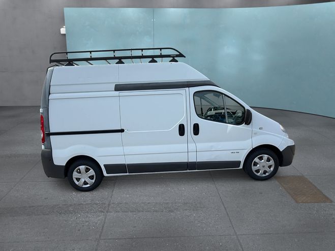 Renault Trafic L1H2 1200 2.0 DCI 115CH CONFORT BLANC de 2011