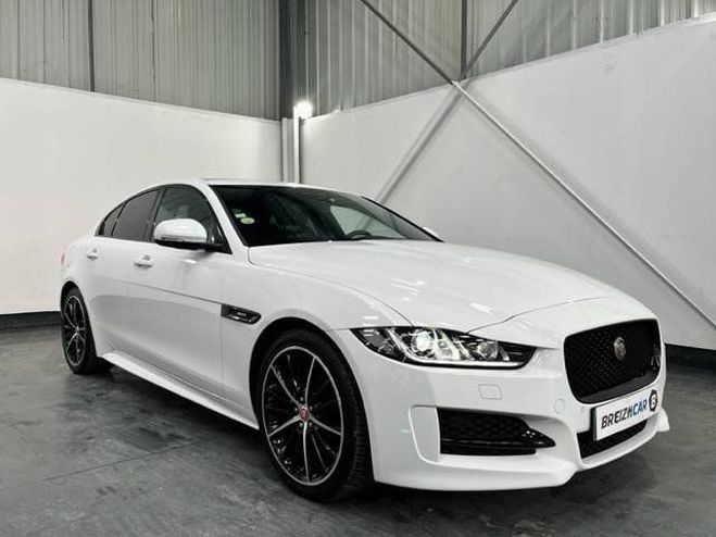 Jaguar XE 2.0D 180ch R-Sport 5 5 (reserv� au pro)  de 2016