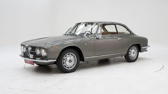  Voir d&eacute;tails -Alfa romeo 2000 Sprint '61 &agrave; Aalter (98)