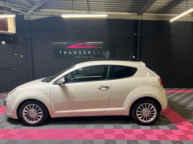 Alfa romeo Mito 1.3 JTDm Start Stop 95 Distinctive / KIT Beige de 2012