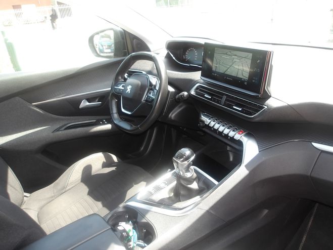 Peugeot 3008 1.5 BLUEHDI 130CH S&S STYLE NOIR de 2022