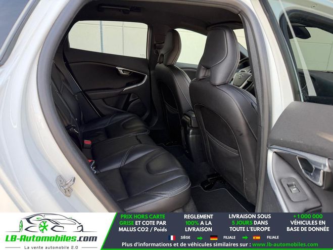 Volvo V40 D2 120 ch BVA Blanc M�tallique de 2019