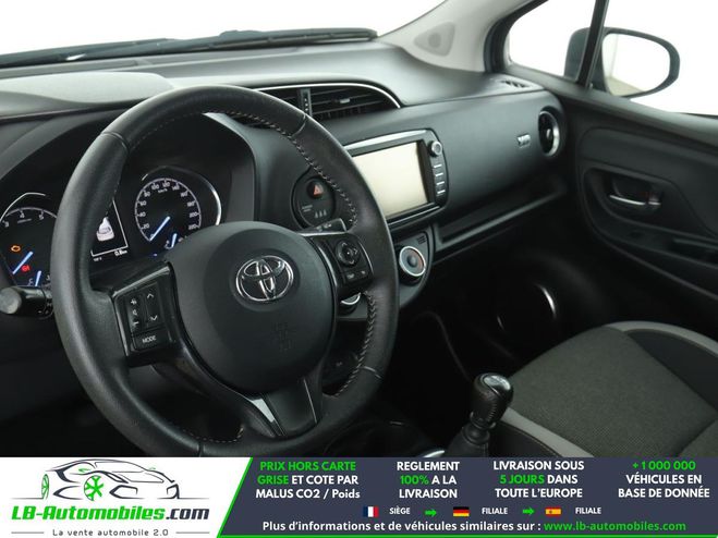 Toyota Yaris 110 VVT-i BVM Gris de 2019