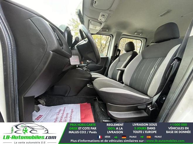 Fiat Doblo 1.6 Multijet 95 ch BVm Blanc M�tallique de 2016
